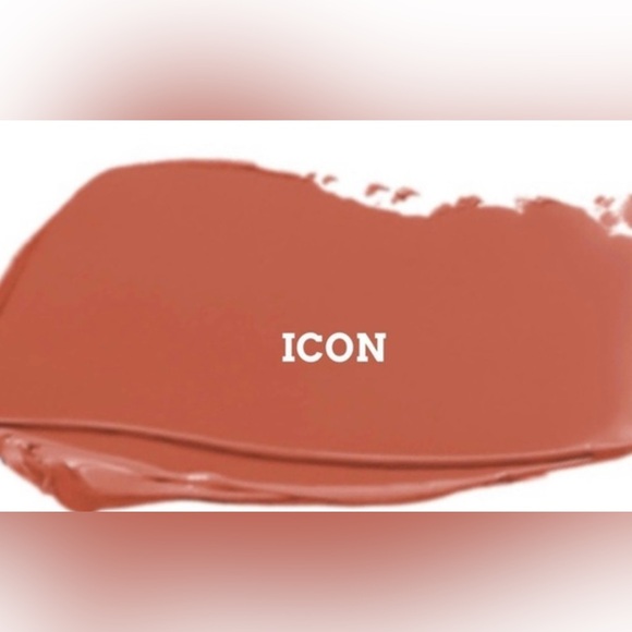 Buxom Full Force Plumping Lipstick- Icon - Picture 4 of 7